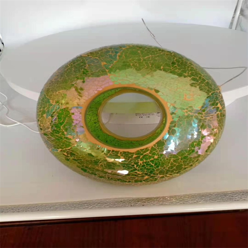 Мозаичная кормушка для птиц.jpg Мозаичная кормушка для птиц.jpg