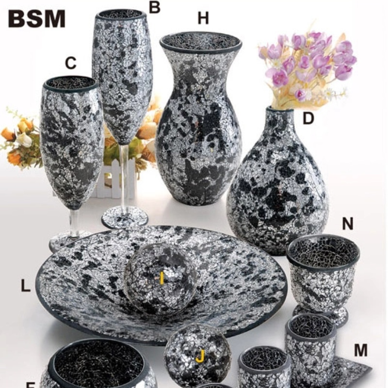 Стеклянная ваза