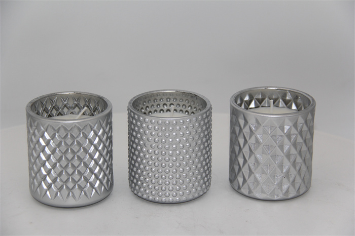 حامل الشمعة بالكهرباء