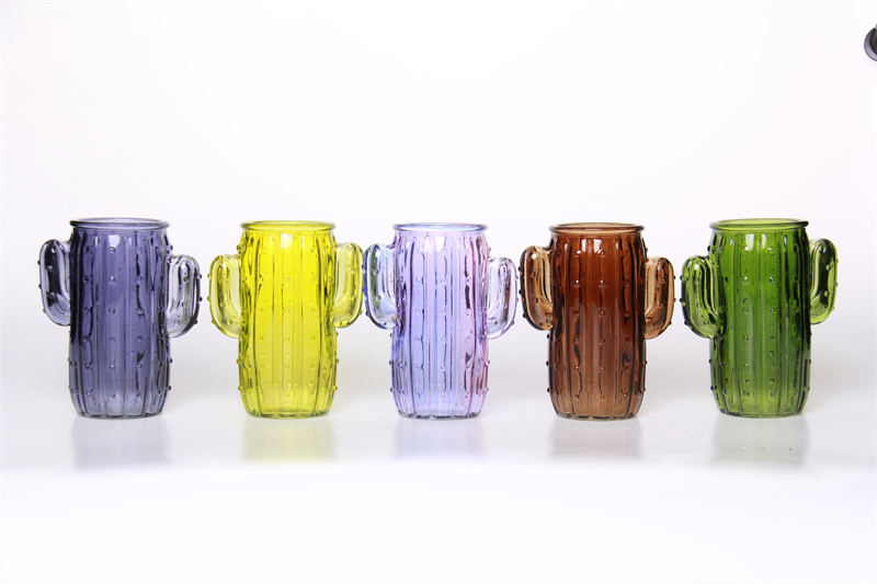 Spray glass vase.jpg Spray glass vase.jpg