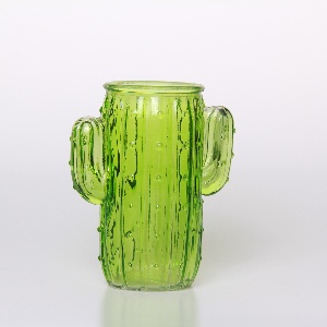 Spray Color Minimalist Vase